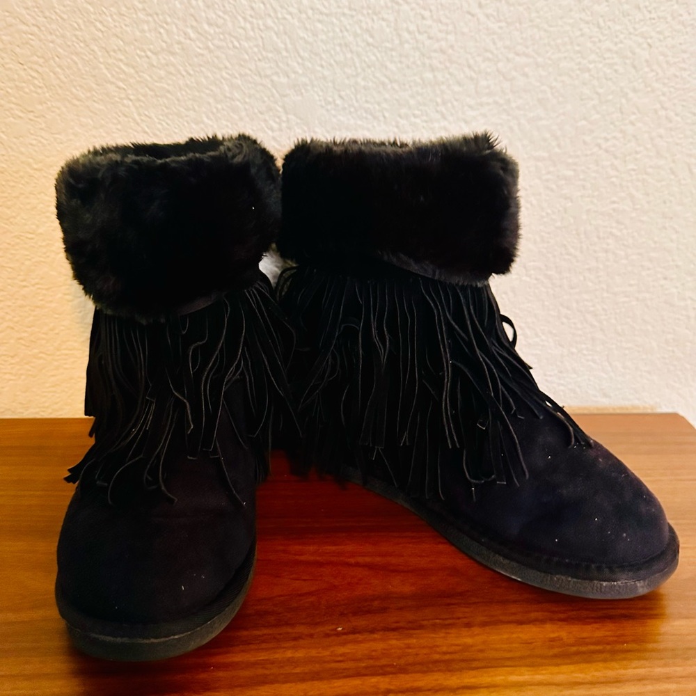 JustFab Black Suede Fringe Boots with Fur Trim